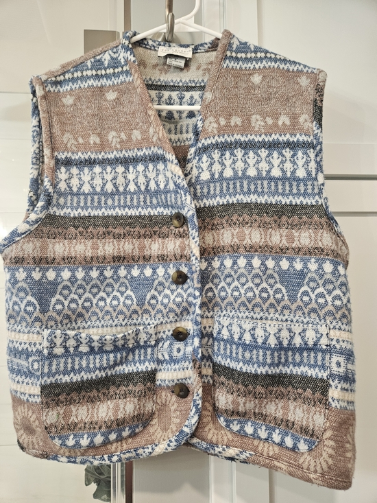 Van Heusen Other - Women's Van Heusen Fair Isle Knit Vest, Size Medium